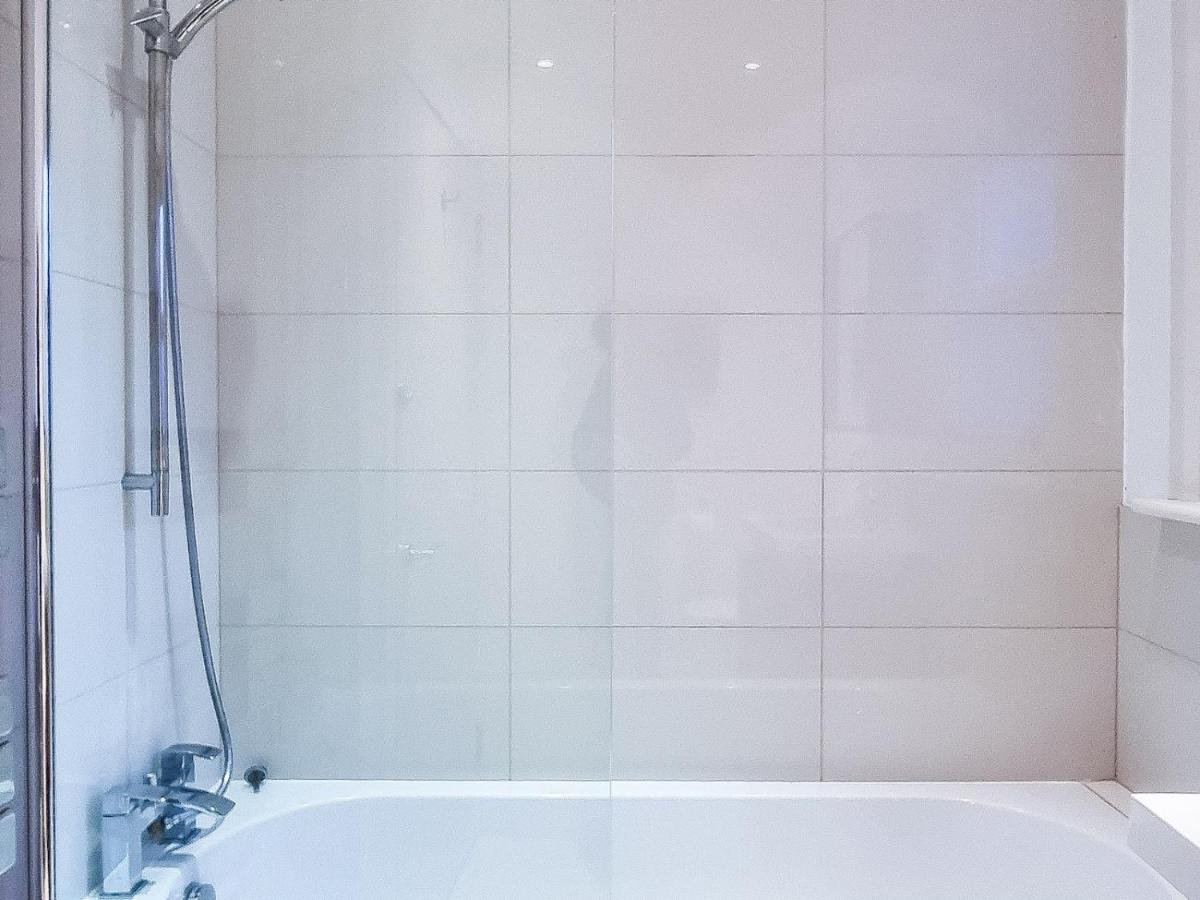 Pass The Keys Family Friendly 2 Bedroom Gem In Shepherd'S Bush Londyn Zewnętrze zdjęcie