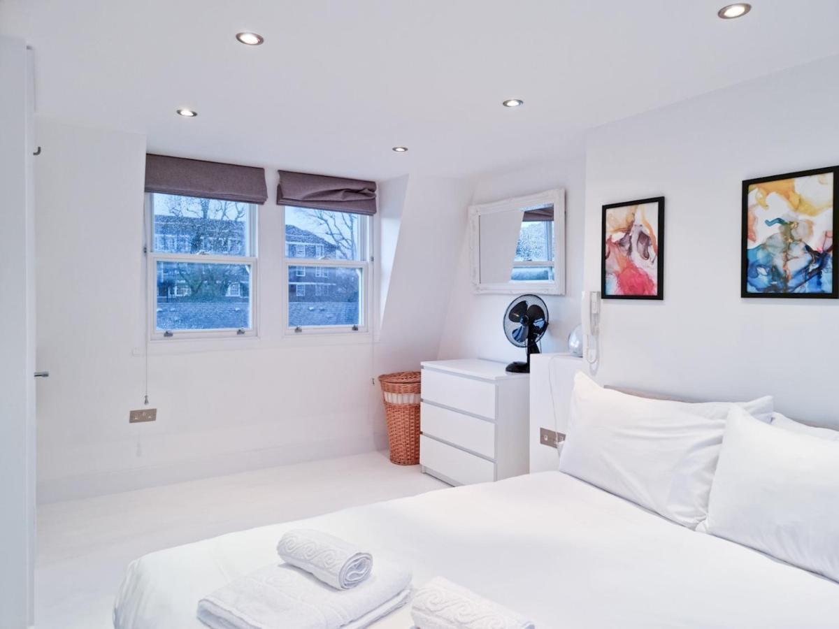 Pass The Keys Family Friendly 2 Bedroom Gem In Shepherd'S Bush Londyn Zewnętrze zdjęcie