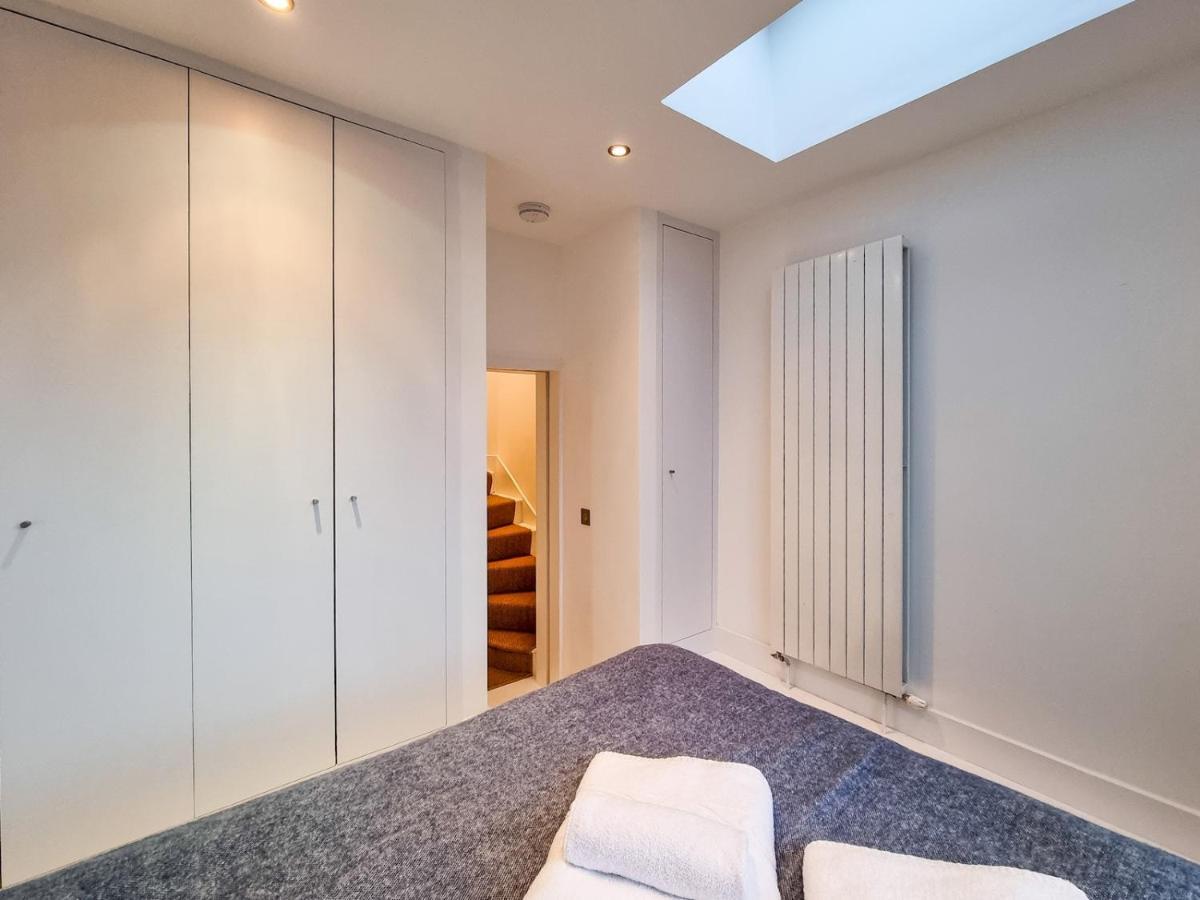 Pass The Keys Family Friendly 2 Bedroom Gem In Shepherd'S Bush Londyn Zewnętrze zdjęcie
