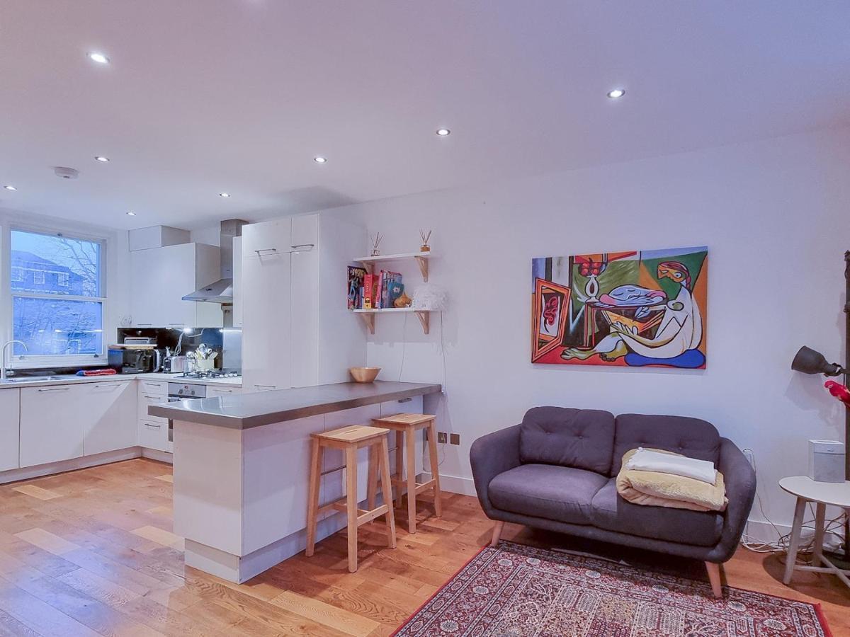 Pass The Keys Family Friendly 2 Bedroom Gem In Shepherd'S Bush Londyn Zewnętrze zdjęcie
