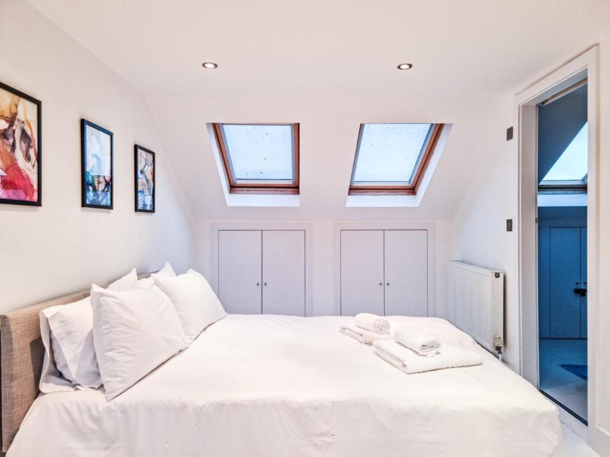 Pass The Keys Family Friendly 2 Bedroom Gem In Shepherd'S Bush Londyn Zewnętrze zdjęcie